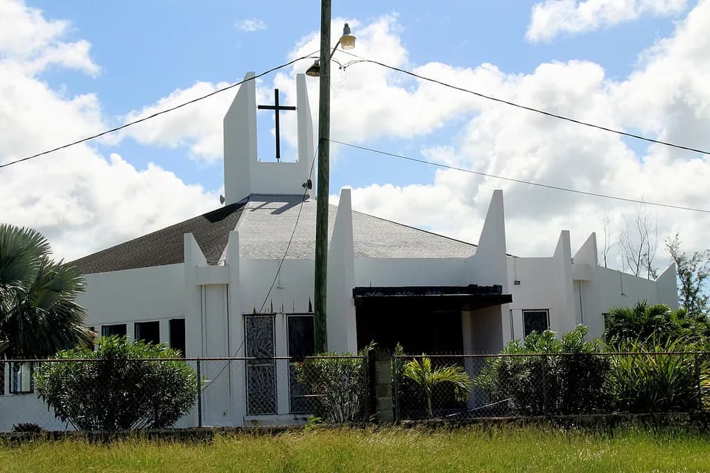 Holy Family Cathedral — 1/1