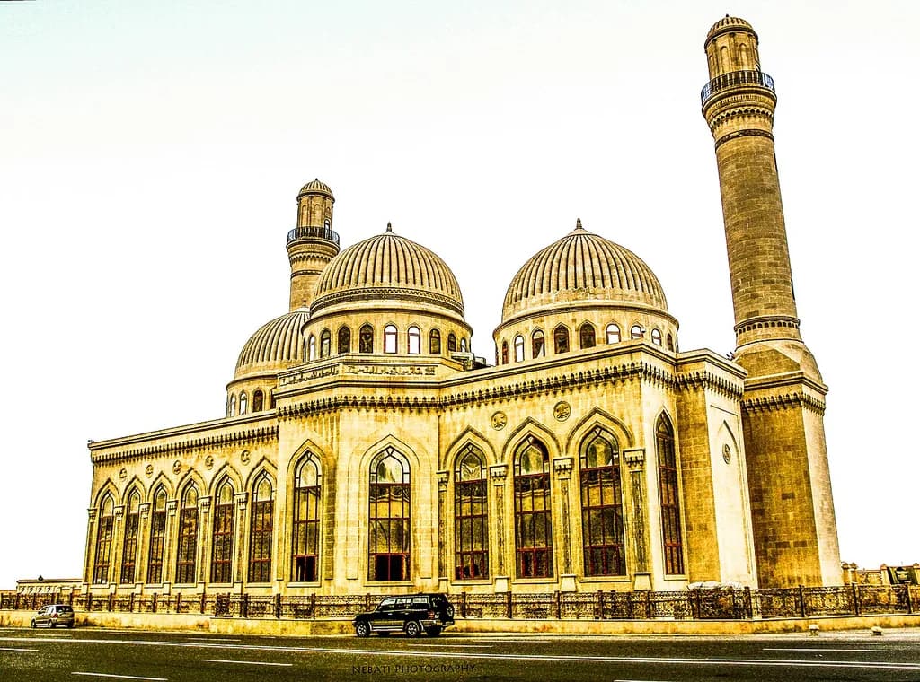 Bibi-Heybat Mosque — 1/1