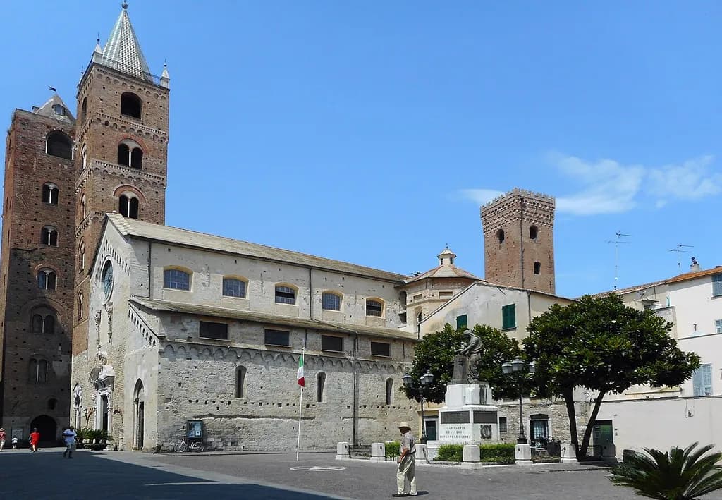 Photo of Albenga Cathedral